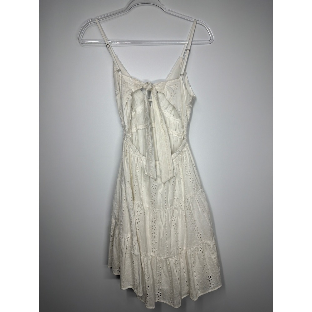 Angie White Eyelet Tiered Sundress Spaghetti Strap Medium - Picture 8 of 10
